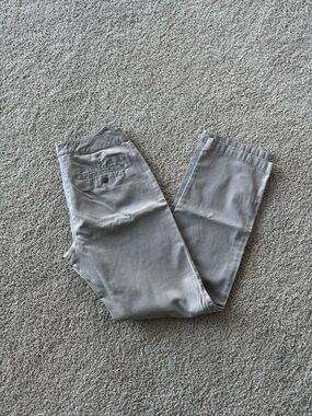 GAP Khaki Pants - Classic Fit